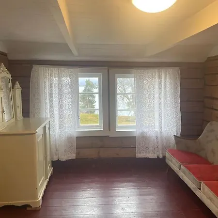 Semesterbostad Draget Gard, Idyllisk Smabruk Ved Sjoen
