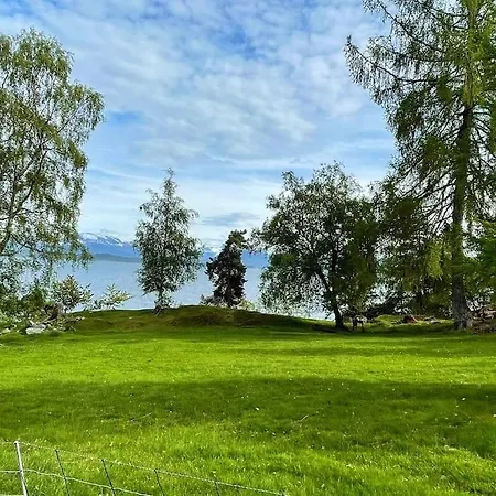Draget Gard Holiday home Molde