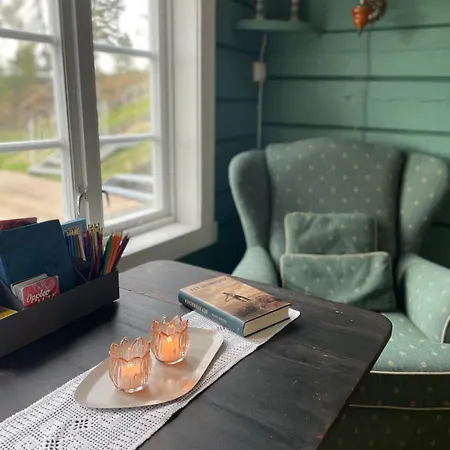 Ferienhaus Draget Gard, Historisk Vaningshus Ved Sjoen, Rett Utenfor *