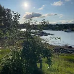 Draget Gard, Historisk Vaningshus Ved Sjoen, Rett Utenfor Casa vacanze Molde